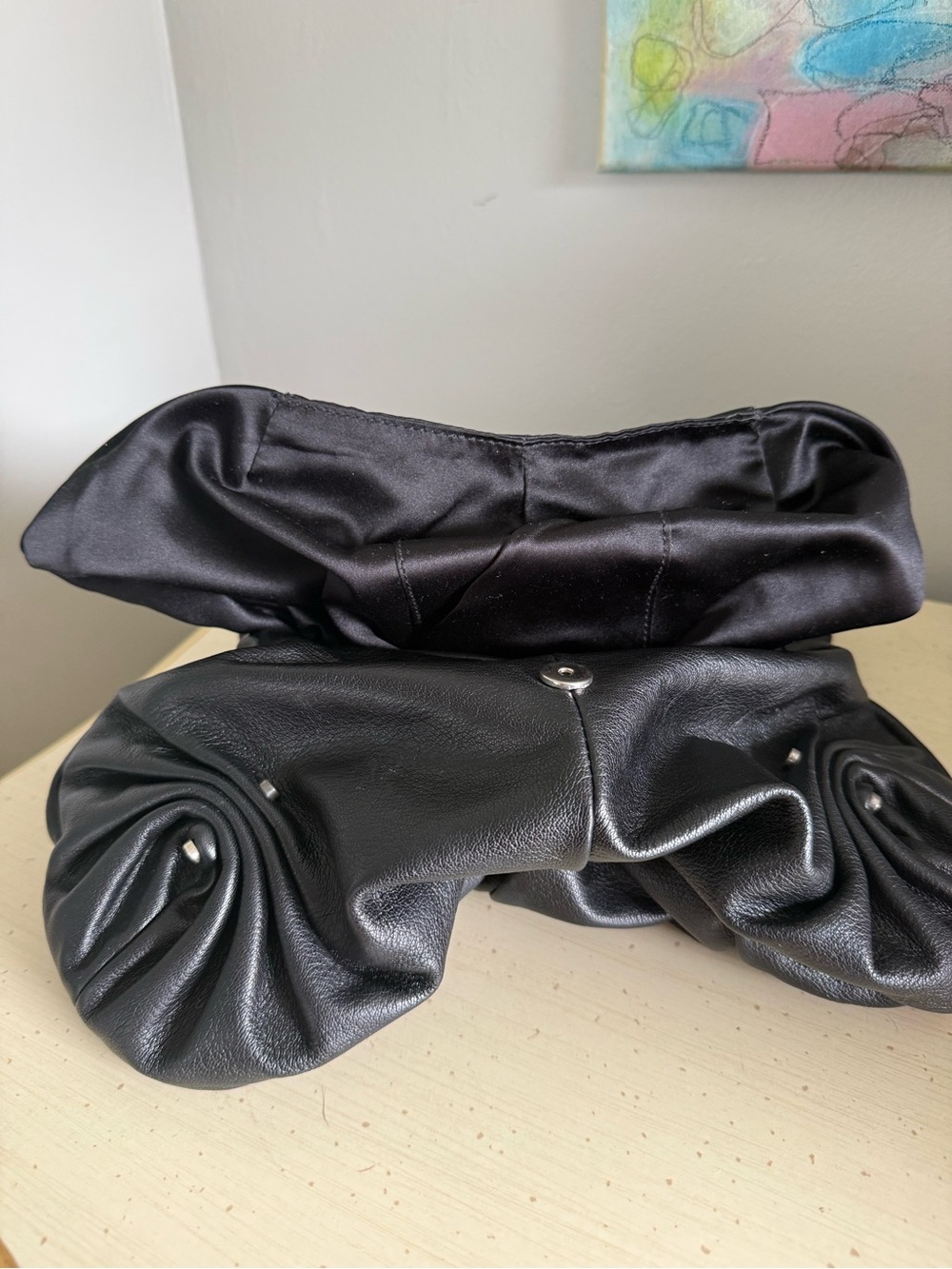 Yves Saint Laurent Black Gathered Leather Shoulder Bag - Picture 9 of 16